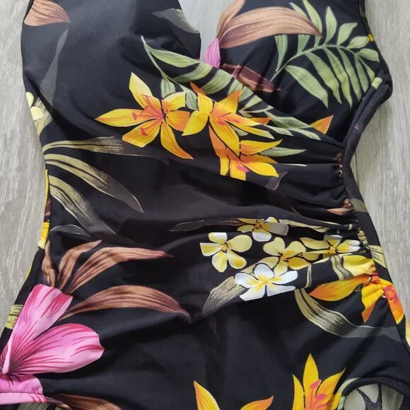 Miraclesuit Notched V Floral Print One Piece Swimsuit - Picture 3 of 15